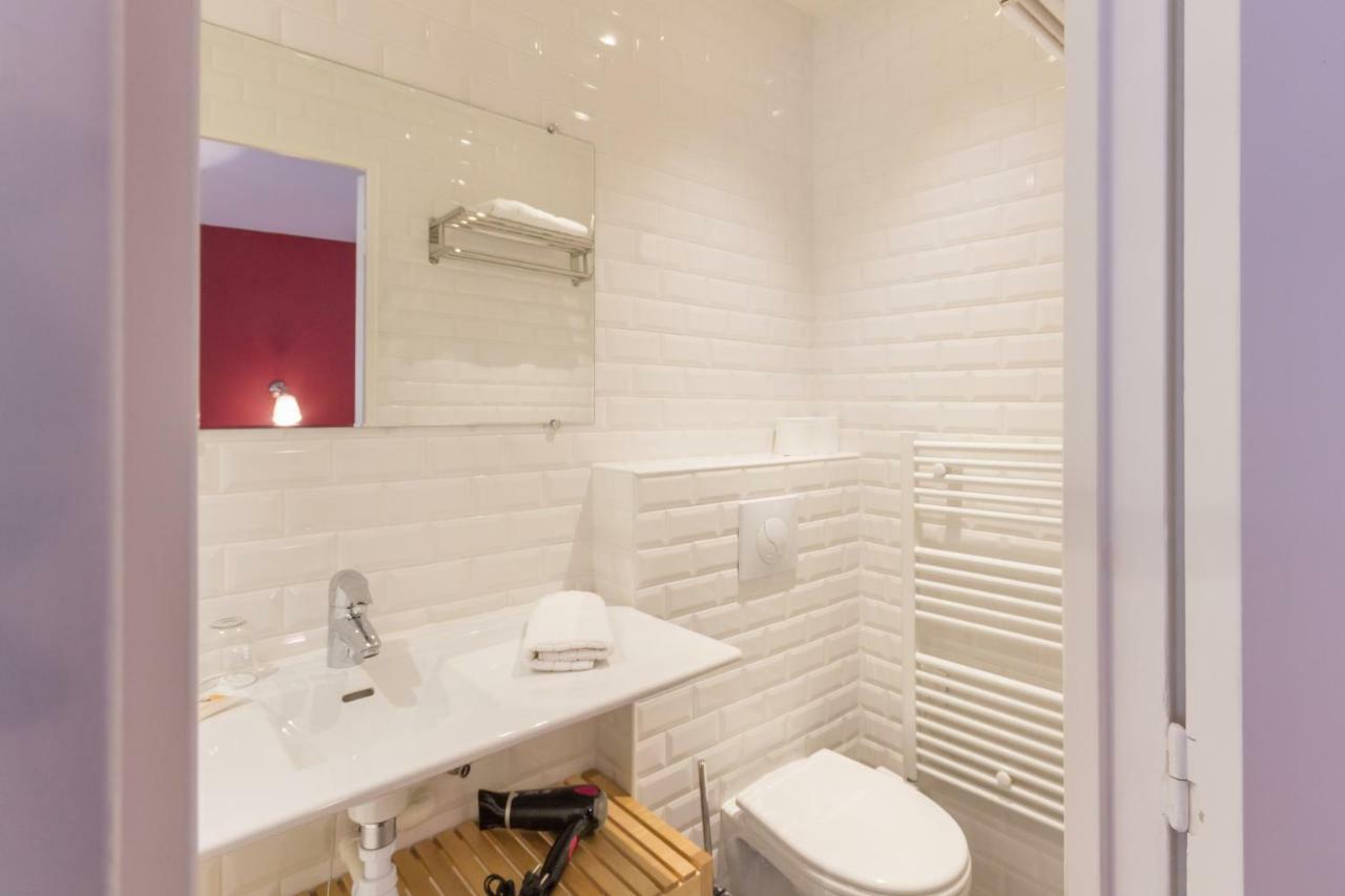 Les Toits De Paris Bed and Breakfast Εξωτερικό φωτογραφία