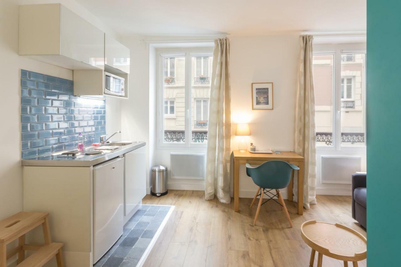 Les Toits De Paris Bed and Breakfast Εξωτερικό φωτογραφία