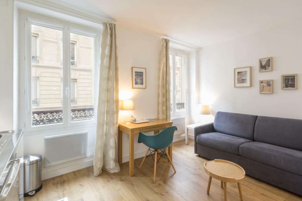 Les Toits De Paris Bed and Breakfast Εξωτερικό φωτογραφία