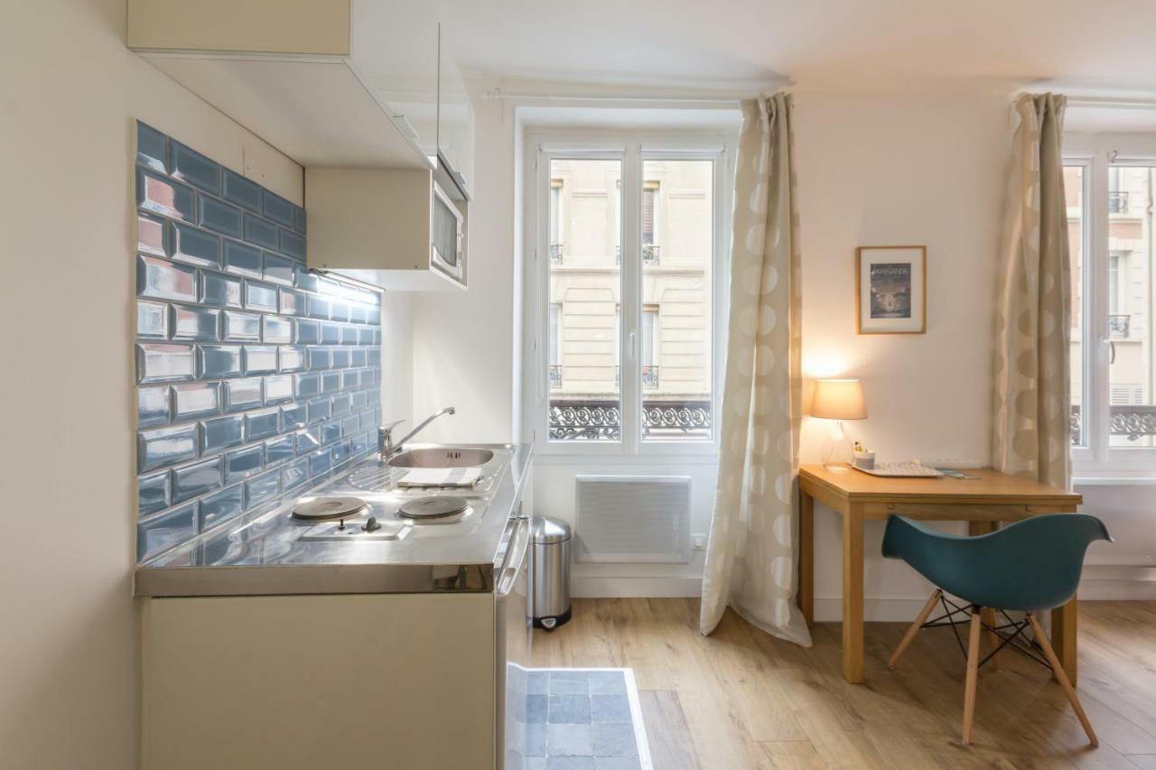 Les Toits De Paris Bed and Breakfast Εξωτερικό φωτογραφία