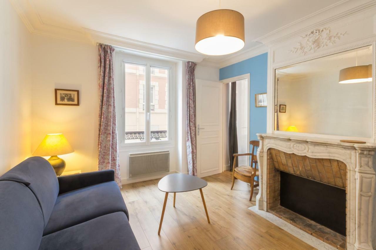 Les Toits De Paris Bed and Breakfast Εξωτερικό φωτογραφία