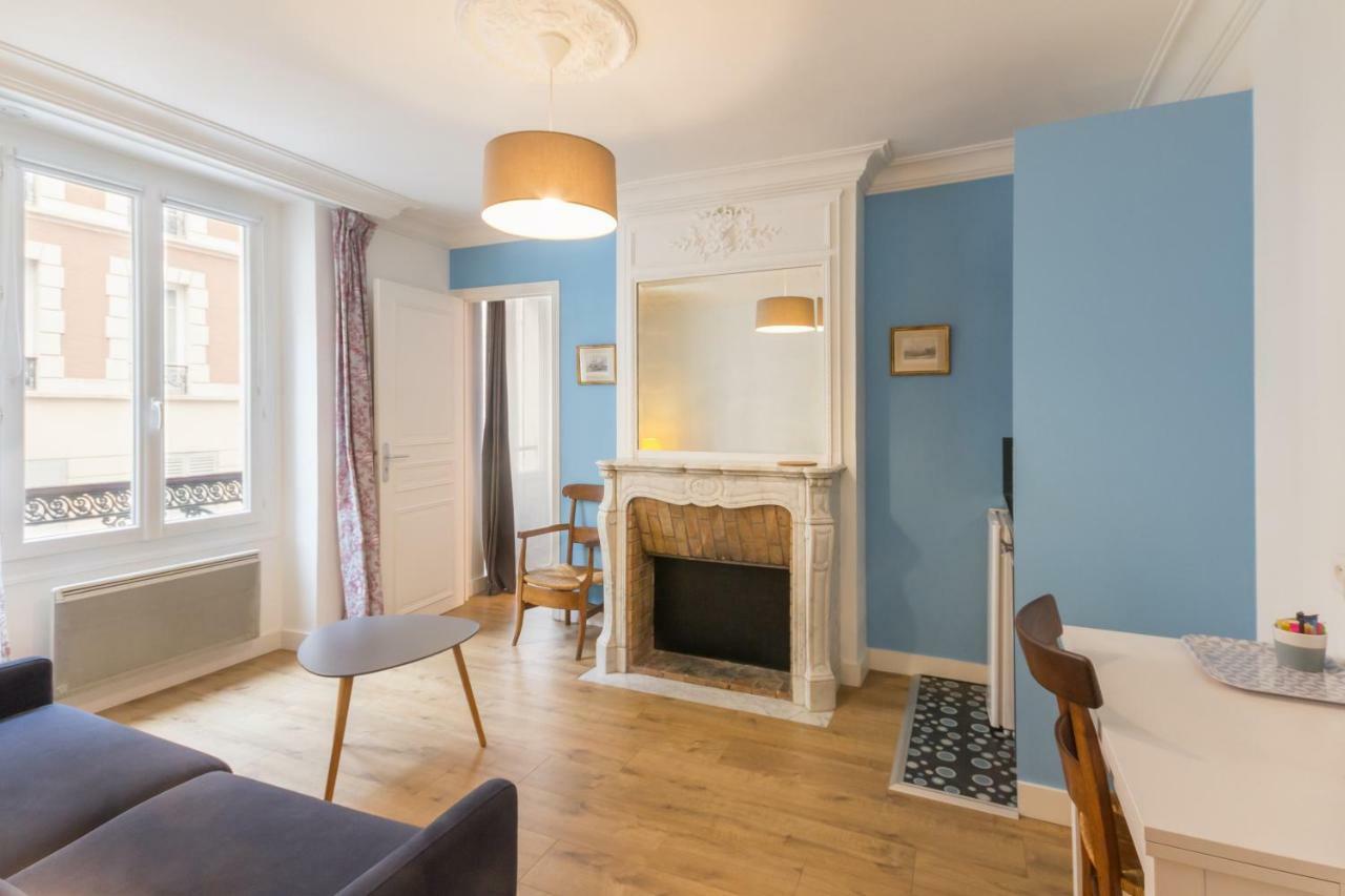 Les Toits De Paris Bed and Breakfast Εξωτερικό φωτογραφία