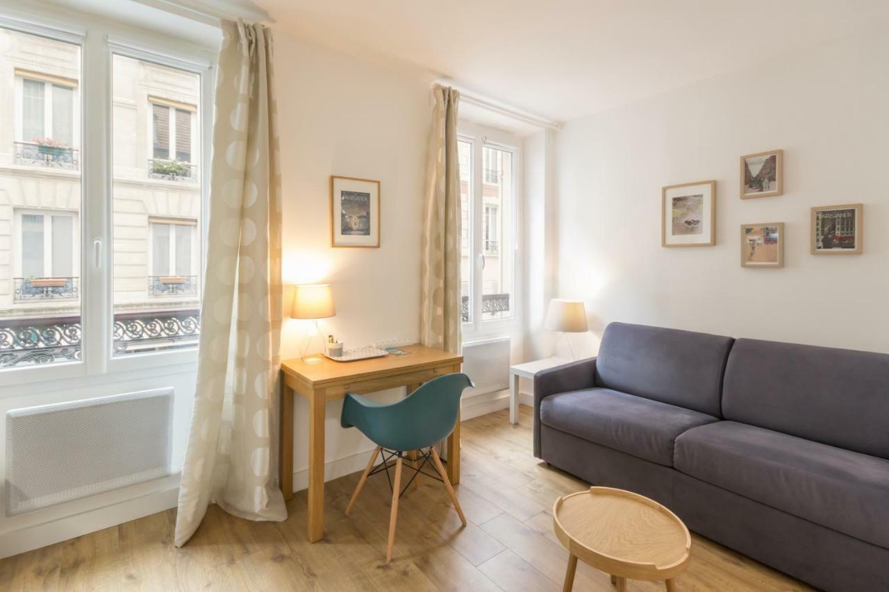 Les Toits De Paris Bed and Breakfast Εξωτερικό φωτογραφία