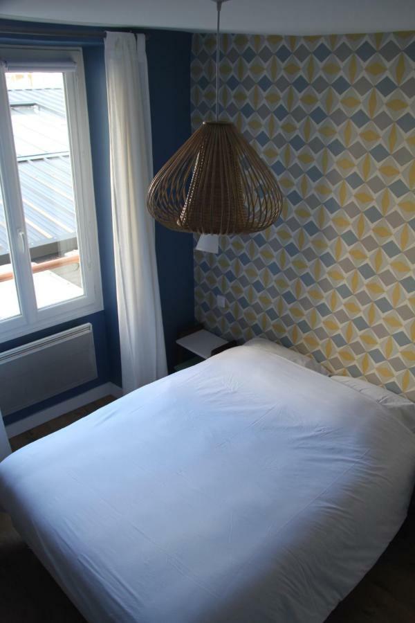Les Toits De Paris Bed and Breakfast Εξωτερικό φωτογραφία