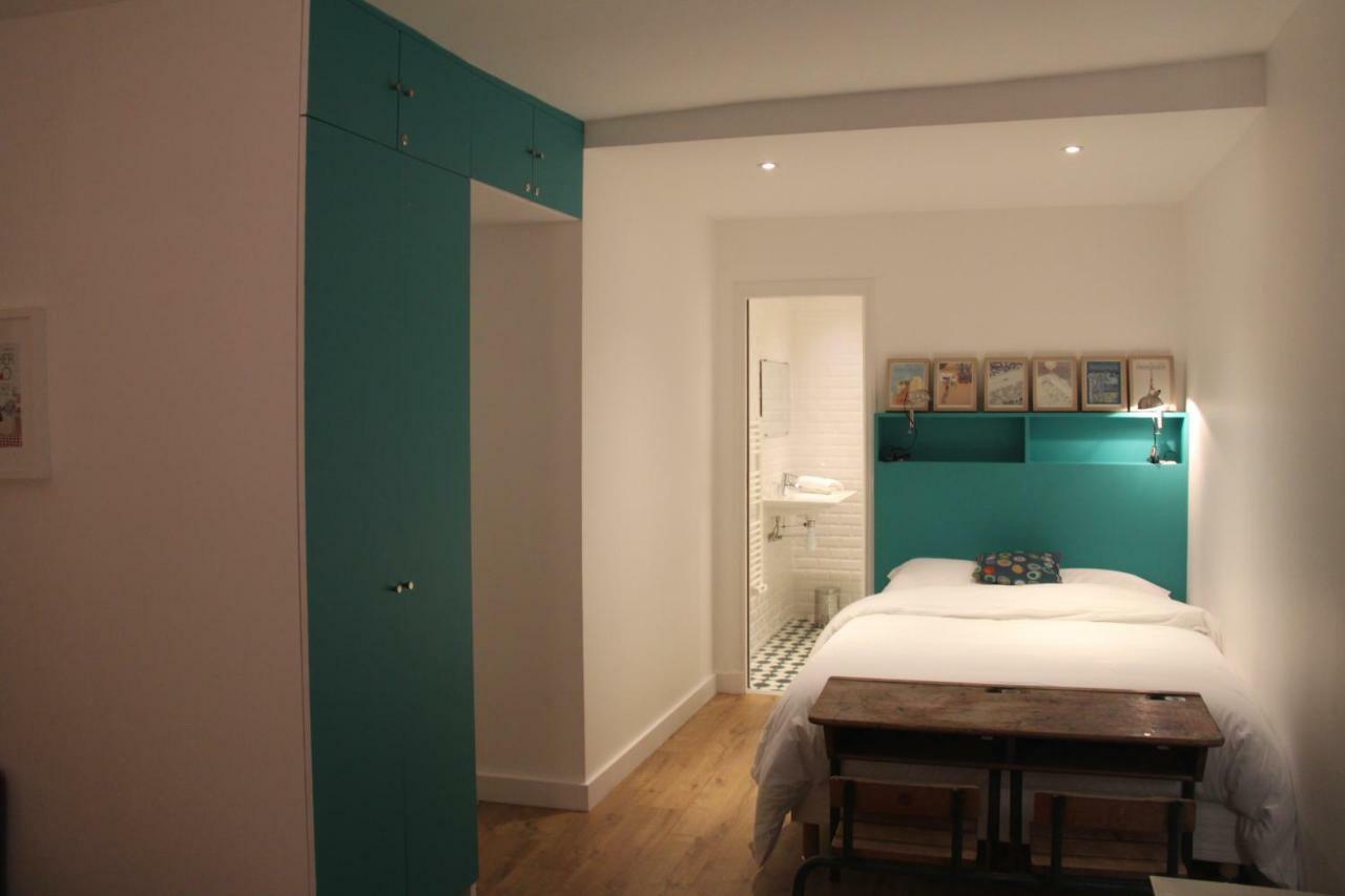 Les Toits De Paris Bed and Breakfast Εξωτερικό φωτογραφία